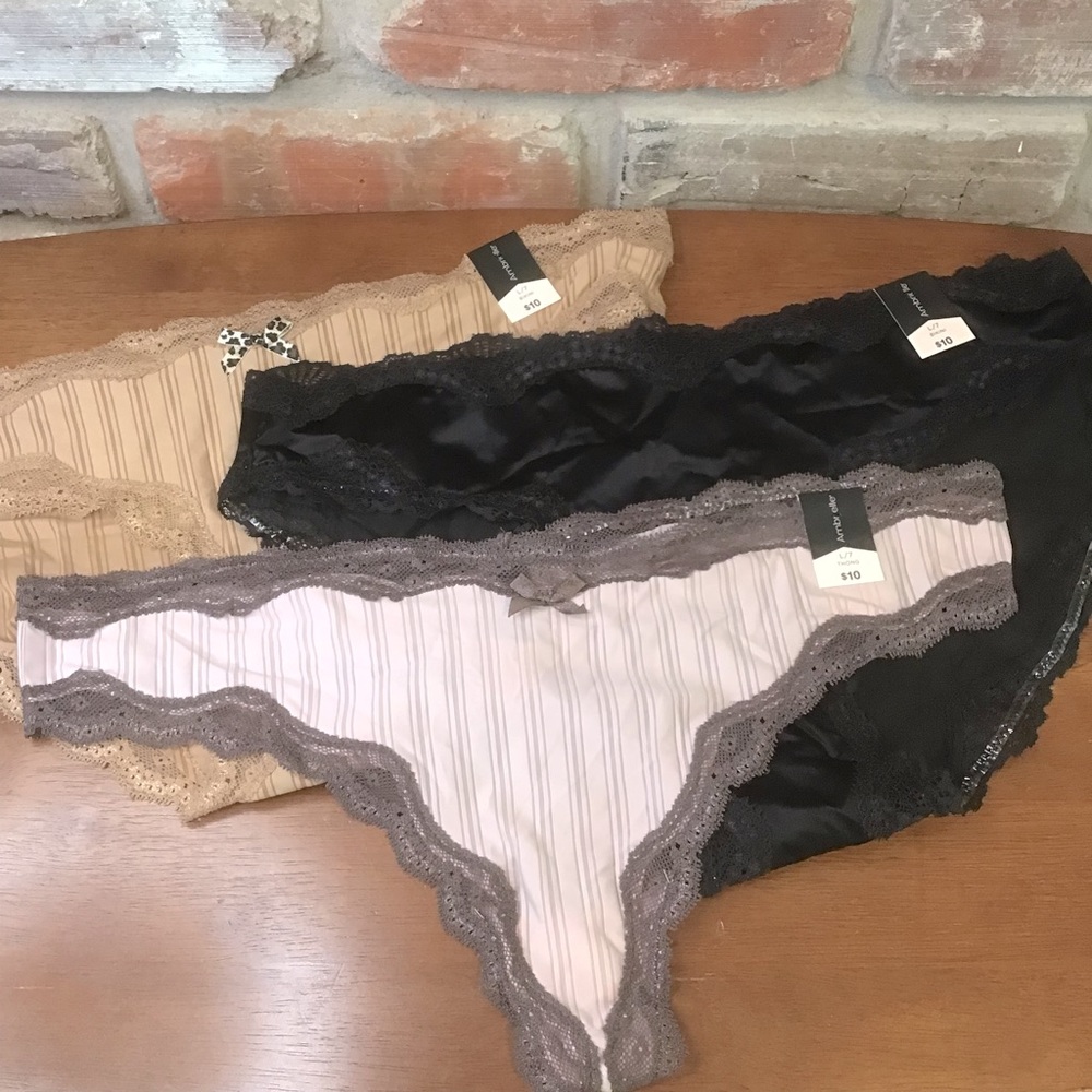 AMBRIELLE 3 Pair Woman’s Bikini & Thong Lace Trim Panties L/7 NEW